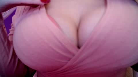 Snapshot of sexxxyprincess chatting on 02/02/25, 02:38 Princess online show from 02/02/25, 02:38