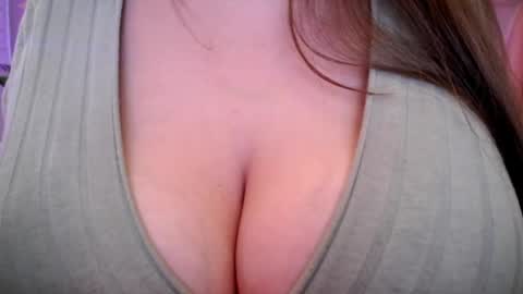 Snapshot of sexxxyprincess chatting on 05/28/26, 02:09 Princess online show from 05/28/26, 02:09