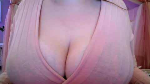 Snapshot of sexxxyprincess chatting on 06/11/26, 02:00 Princess online show from 06/11/26, 02:00