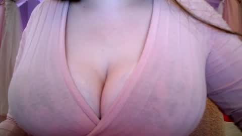 Snapshot of sexxxyprincess chatting on 06/17/26, 02:58 Princess online show from 06/17/26, 02:58