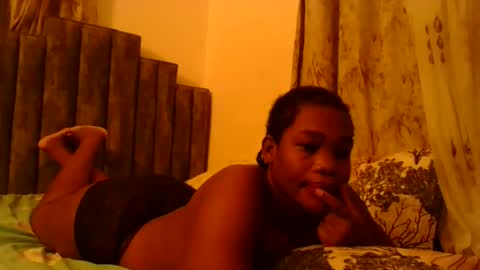 Snapshot of sexxy_beiby chatting on 03/09/26, 01:31 sexxy_beiby online show from 03/09/26, 01:31