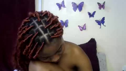 vicky online show from 05/22/26, 06:24