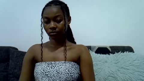 vicky online show from 06/16/26, 07:16