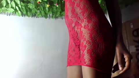 sexxy_leaire online show from 04/19/26, 06:21
