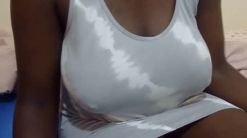 sexxy_maya1 online show from 12/18/25, 07:14