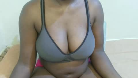 sexxy_maya1 online show from 04/21/26, 05:58
