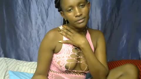 Snapshot of sexxy_nisa chatting on 06/16/26, 05:59 sexxy_nisa online show from 06/16/26, 05:59