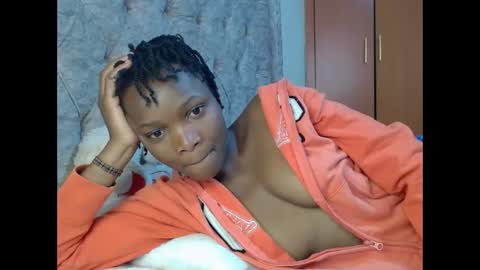 Snapshot of sexxy_santa chatting on 02/26/25, 07:31 Santa online show from 02/26/25, 07:31