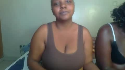 Snapshot of sexxy_surphire chatting on 09/24/25, 06:55 Sexxy surphire online show from 09/24/25, 06:55