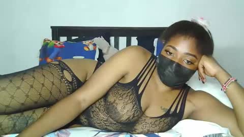 sexxybooty254 online show from 02/02/26, 04:55