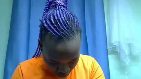 African Queen online show from 04/24/26, 12:35