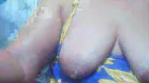 misslovely j online show from 10/27/25, 11:36