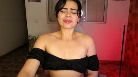  Angie   online show from 03/07/25, 05:29