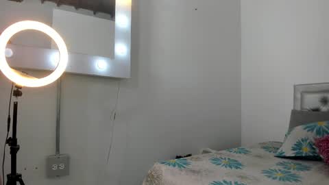 sexxylatincouple1 online show from 11/23/25, 10:15