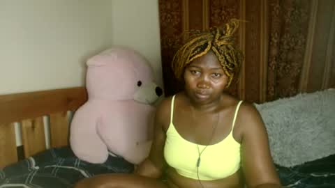 Snapshot of sexxypritty chatting on 09/22/25, 05:37 sexxypritty online show from 09/22/25, 05:37