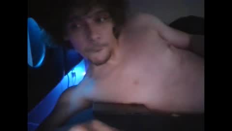 Snapshot of sexy25yrsk8r chatting on 11/20/25, 09:31 SexyDreads420 online show from 11/20/25, 09:31