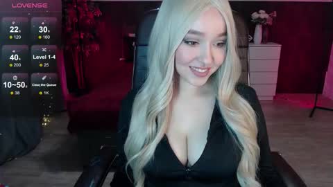 Snapshot of sexy_alexxia chatting on 10/17/25, 03:36 Alexia online show from 10/17/25, 03:36