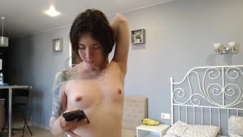 Snapshot of sexy_b0rsch chatting on 02/23/25, 07:33 sexy_b0rsch online show from 02/23/25, 07:33