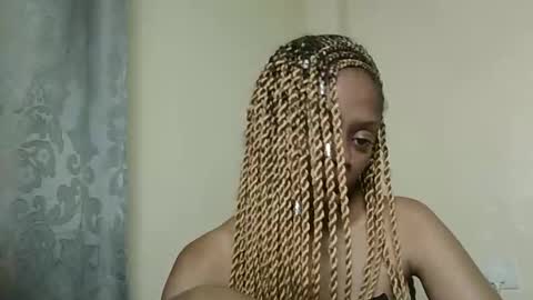 sexy_banny4 online show from 04/01/26, 02:23