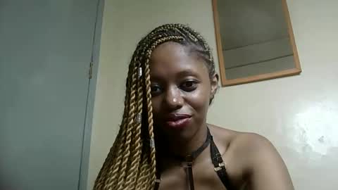 sexy_banny4 online show from 04/15/26, 07:58