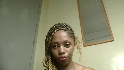 sexy_banny4 online show from 04/18/26, 07:58