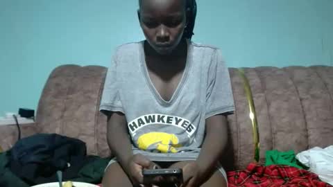 sexy_batush04 online show from 04/20/26, 06:16