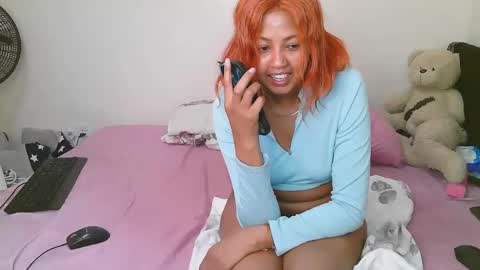 sexy_bluegirl online show from 03/17/26, 08:28