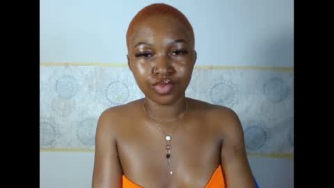 sexy_bluey247 online show from 09/26/25, 07:23