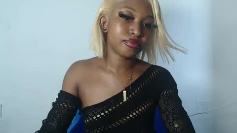 Snapshot of sexy_bluey247 chatting on 04/23/26, 03:58 sexy_bluey247 online show from 04/23/26, 03:58