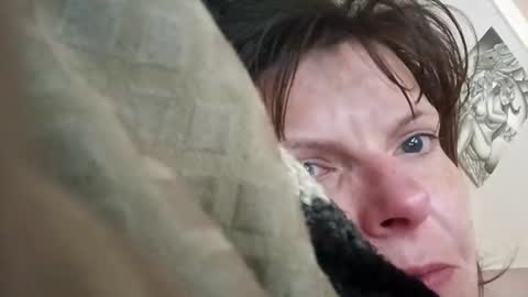 sexy_brunette8826 online show from 04/21/26, 11:40