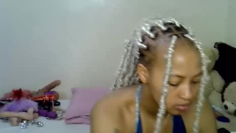 sexy_bubbie01 online show from 05/12/26, 05:26