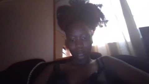 sexy_butty01 online show from 11/12/25, 11:10