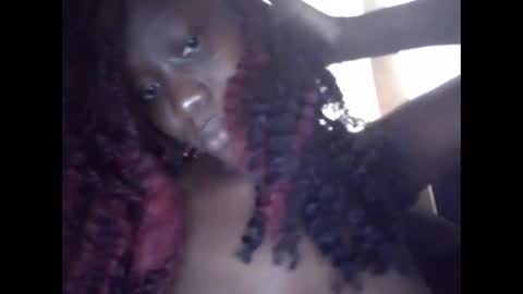 sexy_butty01 online show from 11/16/25, 05:24