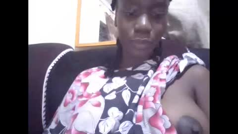 sexy_butty01 online show from 04/05/26, 08:28