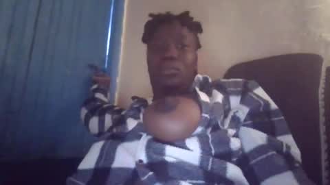 sexy_butty01 online show from 04/18/26, 07:34