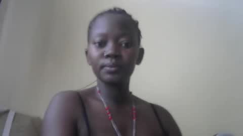 Linda online show from 04/01/26, 10:05