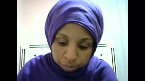 sexy_cateleyah001 online show from 01/25/25, 09:46