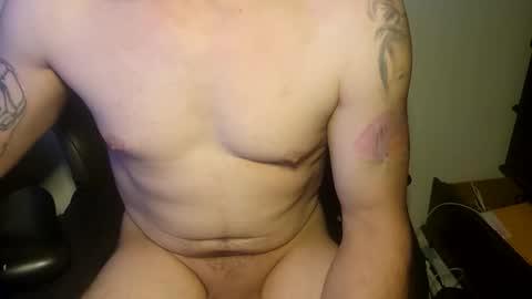 Snapshot of sexy_cayden chatting on 12/16/25, 10:37 Cayden online show from 12/16/25, 10:37