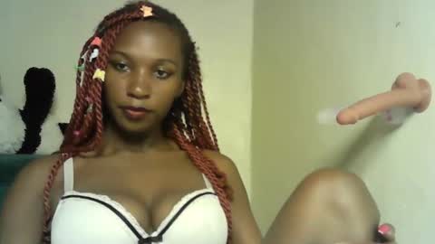 sexy_chocoy05 online show from 01/07/26, 11:40