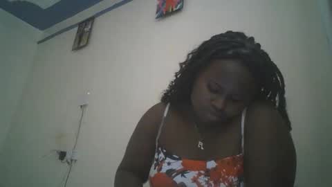 Snapshot of sexy_corn chatting on 12/02/25, 12:32 Connie online show from 12/02/25, 12:32