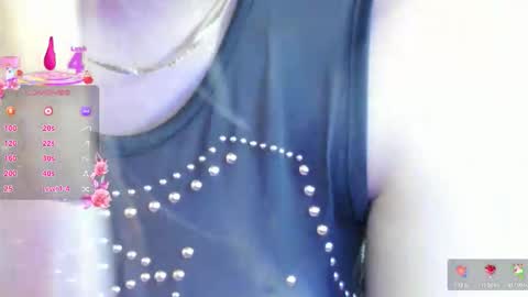 Snapshot of sexy_couple_xx1 chatting on 09/17/25, 07:15 sexy_couple_xx1 online show from 09/17/25, 07:15