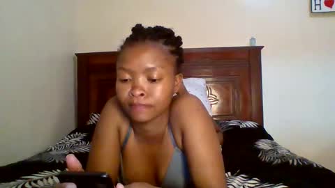 Snapshot of sexy_dianaa chatting on 05/29/26, 05:33 sexy_dianaa online show from 05/29/26, 05:33
