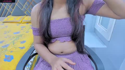 Snapshot of sexy_doll_1_ chatting on 01/27/25, 05:04 Sexydoll online show from 01/27/25, 05:04