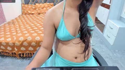 Snapshot of sexy_doll_1_ chatting on 09/19/25, 12:50 Sexydoll online show from 09/19/25, 12:50