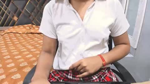 Snapshot of sexy_doll_1_ chatting on 02/01/26, 01:15 Sexydoll online show from 02/01/26, 01:15