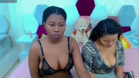 sexy_duo_girl online show from 06/14/26, 03:30