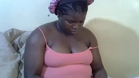 Snapshot of sexy_ebony20 chatting on 02/10/25, 01:22 ebony online show from 02/10/25, 01:22