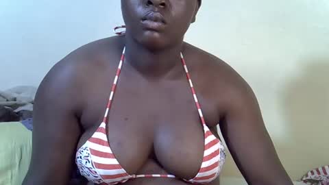 Snapshot of sexy_ebony20 chatting on 02/23/25, 02:40 ebony online show from 02/23/25, 02:40