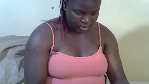 Snapshot of sexy_ebony20 chatting on 02/28/25, 10:52 ebony online show from 02/28/25, 10:52