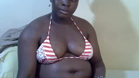 Snapshot of sexy_ebony20 chatting on 03/01/25, 07:37 ebony online show from 03/01/25, 07:37